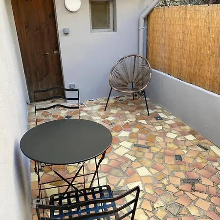 Apartment Superbe Climatise Avec Patio