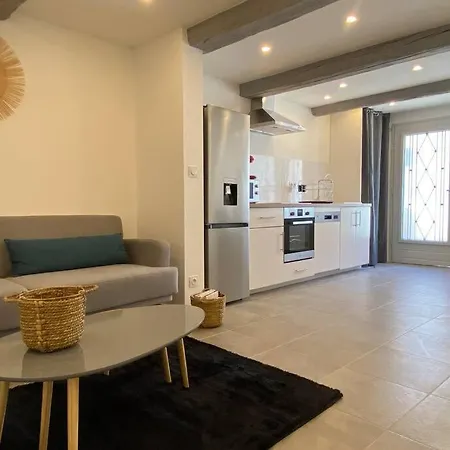 Superbe Climatise Avec Patio