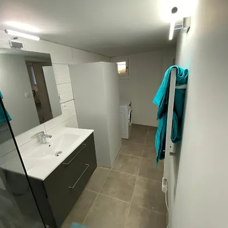 Apartment Superbe Climatise Avec Patio Montpellier